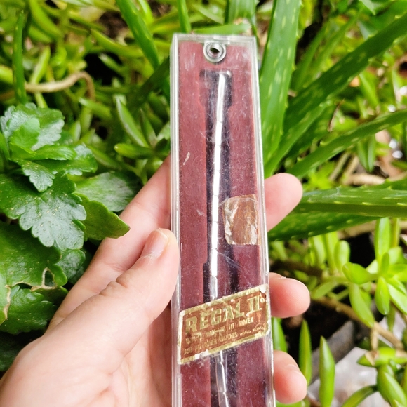 Vintage Regal II 56W Twist-On Silver Stretch Watchband - Picture 1 of 3